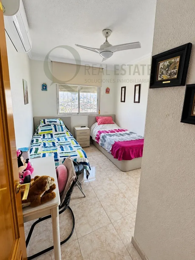 Espectacular piso en planta 27 con vistas panorámicas y ubicación privilegiada — 17