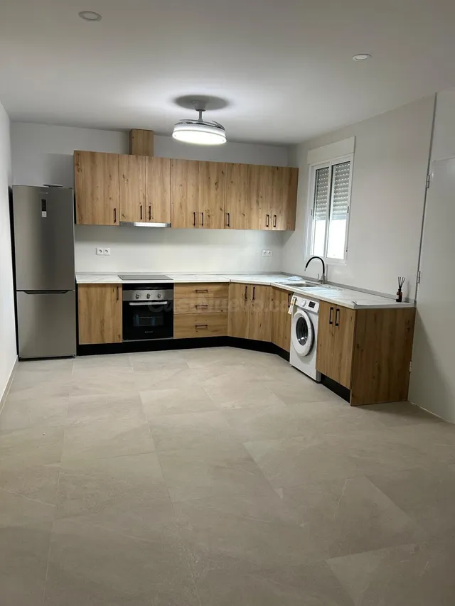 Casa de pueblo totalmente reformada con gran terraza a la ve - foto 5