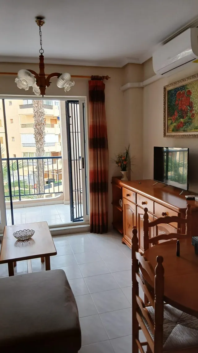 Gran apartamento en viñamar 4 Torrevieja: 2 hab, 1 baño — 6