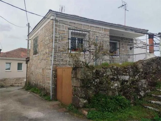 OPORTUNIDAD!!! SE VENDE CASA DE PIEDRA EN CASTROVERDE - foto 3