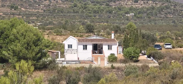 Chalet en venta Villar del Arzobispo-Valencia - foto 5