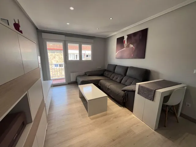 PRECIOSO PISO JUNTA A LA RIA DE COLINDRES DE 3 DORMITORIOS — 34