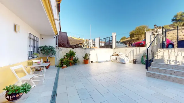 Espectacular casa en encinares de alcolea — 6
