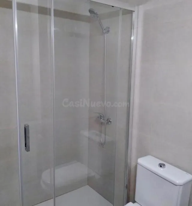 Piso de inversión con una rentabilidad del 5% - foto 4