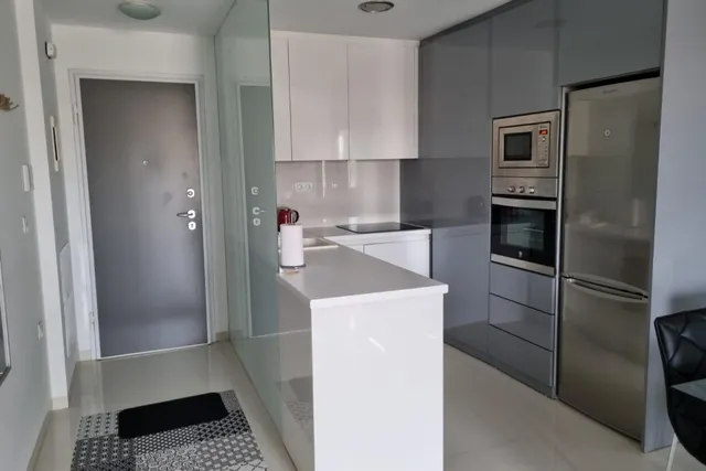 APARTAMENTO EN MIL PALMERAS CON VISTAS DESPEJADAS Y PISCINA COMUNITARIA A 650M DEL MAR — 5