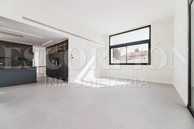 Fantástico chalet nuevo a estrenar en venta en Urbanización La Sima — 6
