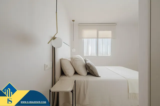 INCREÍBLE APARTAMENTO A PIE DE PLAYA, TOTALMENTE REFORMADO! — 38