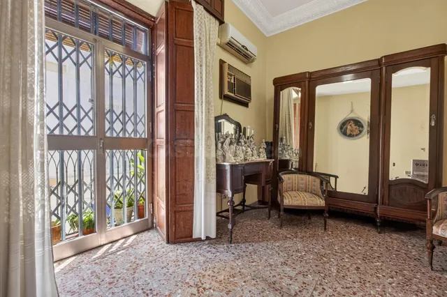 Amplia casa en el centro de Sevilla - foto 4