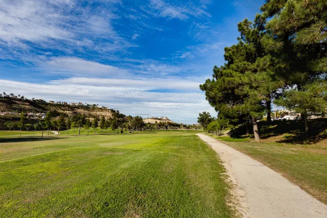 MAGNIFICO CHALET INDEPENDIENTE CON PISCINA PRIVADA Y VISTAS AL CAMPO DE GOLF EN CIUDAD QUESADA — 45