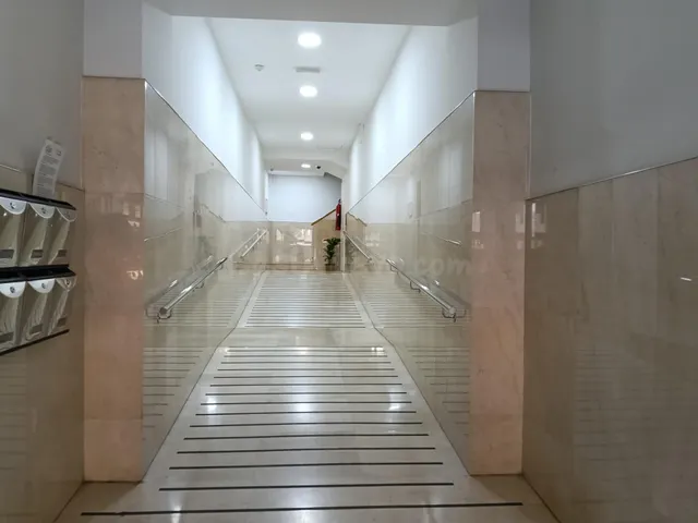 Piso en venta en avenida ana de viya — 2