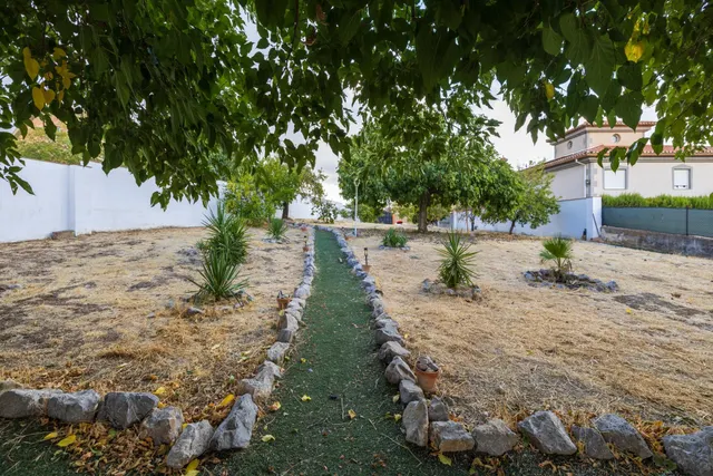 Casa independiente en Otura. — 28