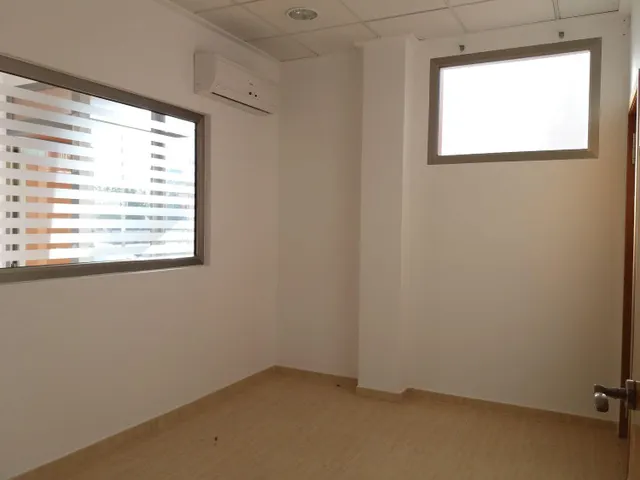 Casa, ubicada en "el puntal" — 30