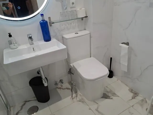 Hotel 1018m² en venta - Marbella — 34
