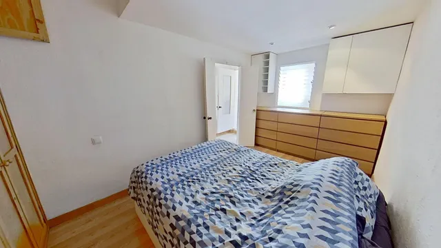 Ático luminoso de 2hab. con terraza de 20m2 — 24