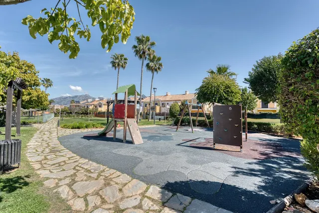 Chalet 5 habitaciones 418m² en venta - Marbella — 42