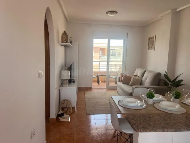 VENTA-APARTAMENTOS-TORREVIEJA-CALAS BLANCAS-2DORMITORIOS-1BA - foto 2