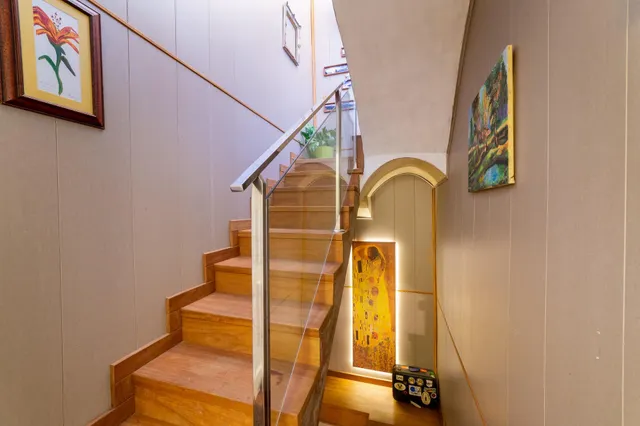 VIVIENDA CON PISCINA PRIVADA CLIMATIZADA Y TERRAZA — 25