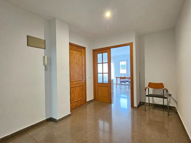 ¡Luminoso piso con garaje y trastero a un paso del centro de San Vicente ! — 6