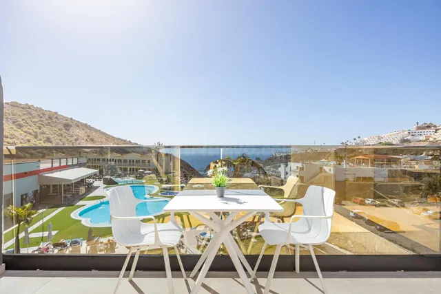Encantador apartamento con vistas al mar en el valle de Puer