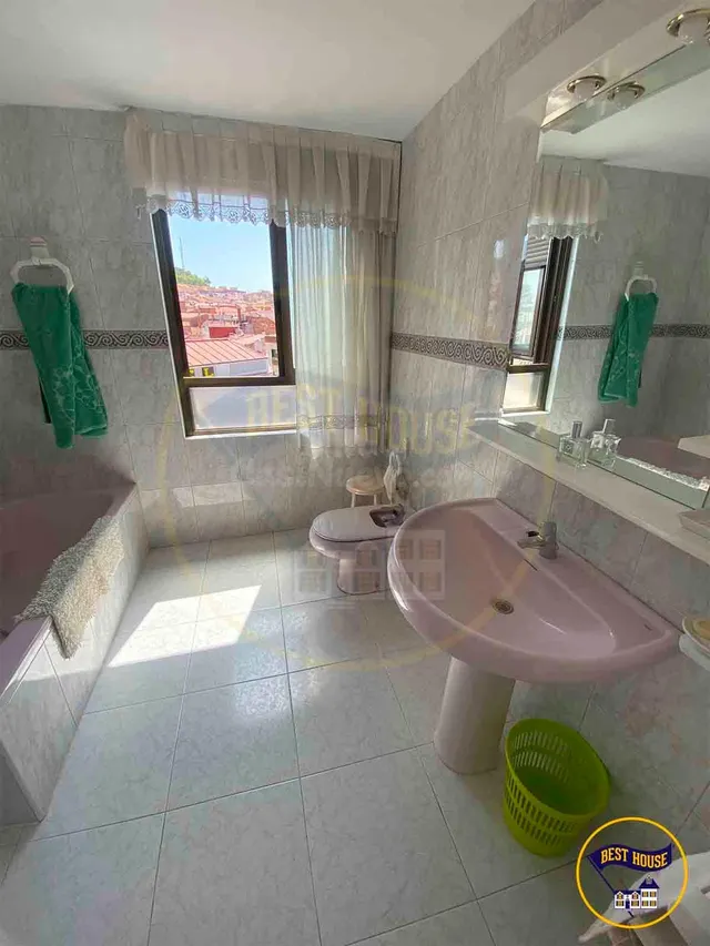 PISO EN VENTA EN PLENO CENTRO DE CUENCA — 22
