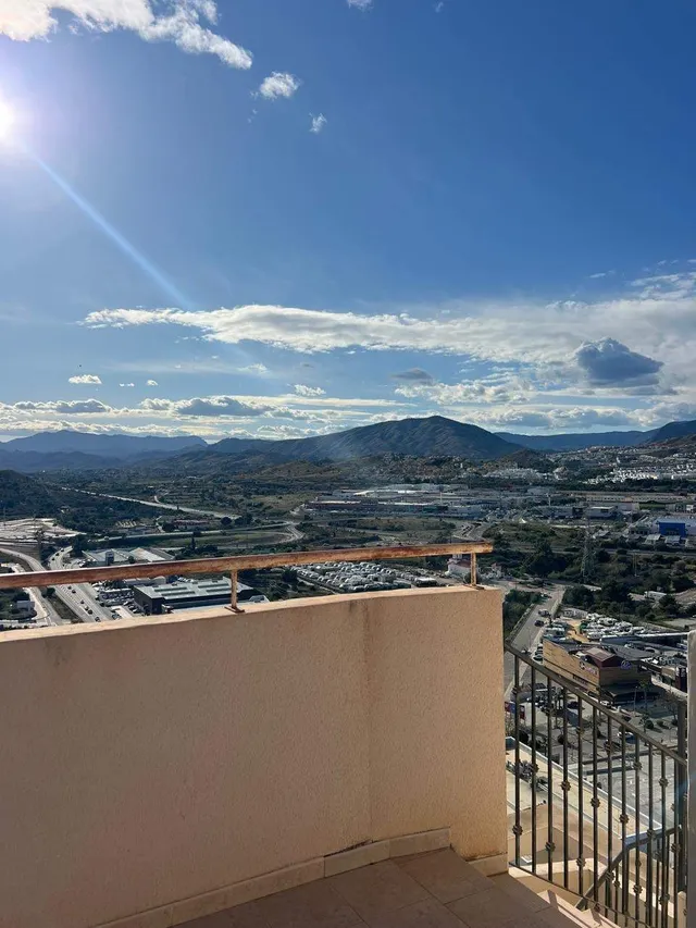 Exclusivo Ático en Cala Villajoyosa - Alquiler €1200 — 18