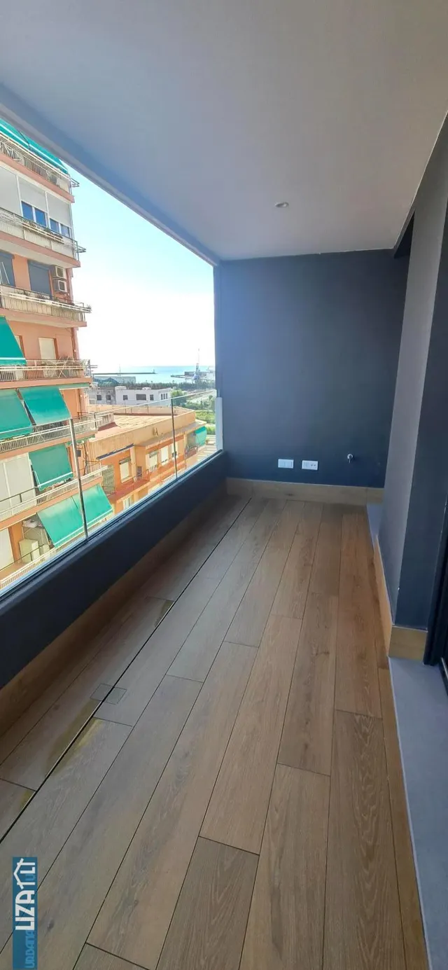 Piso Nuevo a Estrenar con Excelentes Características y Piscina Comunitaria — 8