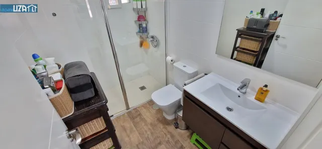 Encantadora Parcela Rústica con Piscina Privada y Chalet en Entorno Tranquilo — 10