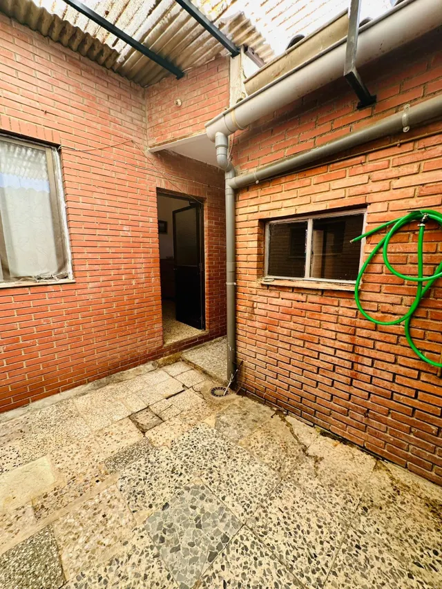 CASA PARA REFORMAR - ZONA MIRAFLORES — 13