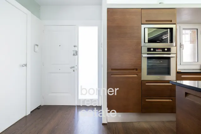 Chalet adosado en venta en Calle de Sant Josep — 23