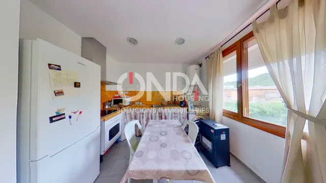 Apartamento con ascensor en La Pobla de Segur - foto 5