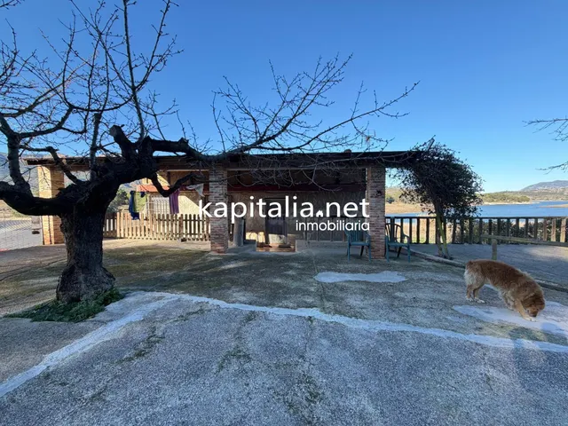 Casa con explotación agrícola en desuso - foto 2