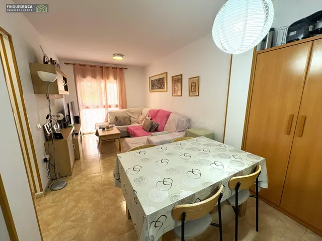 Piso de 3 Dormitorios, Baño, Cocina independiente, comedor-e