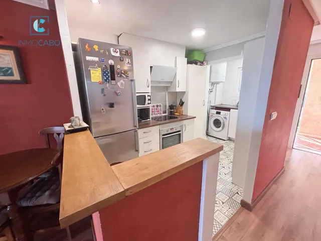 Apartamento con vistas al mar y la montaña en Cala Flores — 15