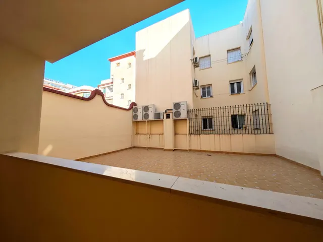 SE ALQUILA OFICINA-DESPACHO EN PLENO CENTRO DE FUENGIROLA — 19