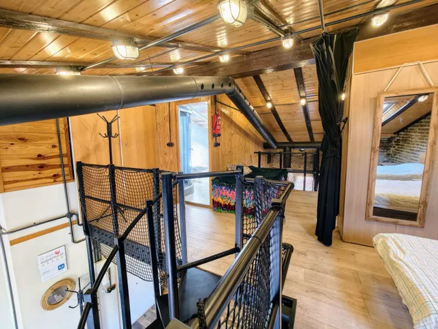 Tríplex 8 habitaciones en venta - Playa de la Malvarrosa — 6