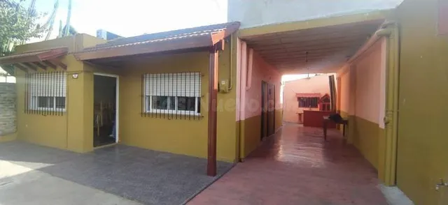 Casa en Monte Grande / Buenos Aires / Argentina