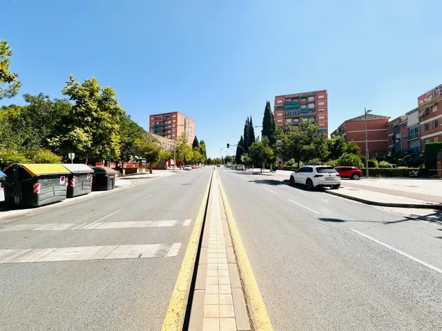 LOCAL 60 M2 JUNTO A ALCAMPO – 2 ESPACIOS INDEPENDIENTES – 1 ALQUILADO — 15