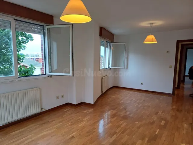 ESTUPENDO PISO EN ALQUILER EN EL ALISAL - foto 5