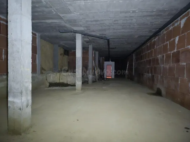 LOCAL COMERCIAL EN RIBADEO