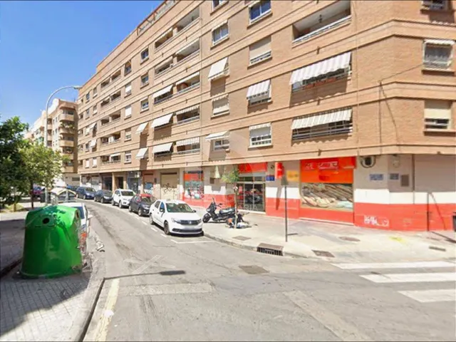 Vivienda en Venta en Torrefiel, Valencia - Piso Ocupado Sin Posesión - Oportunidad de Inversión — 4