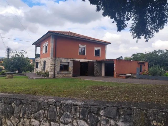 Casa independiente con mas de 2.000m2 de terreno — 26