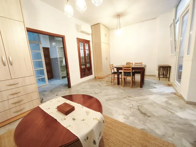 Estupendo piso en alquiler en El Arenal Sevillano con patio y garaje!! — 2