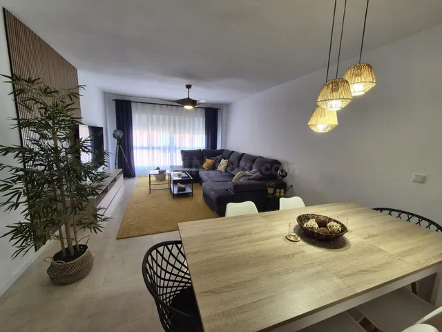 AMPLIA VIVIENDA CON TERRAZA PRIVADA, PLAZA DE GARAJE Y TRASTERO EN EL GARBANZAL, LA UNIÓN. — 4