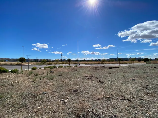ALQUILER de Suelo Terciario-Comercial en la ZONA EL OLIVAR — 14