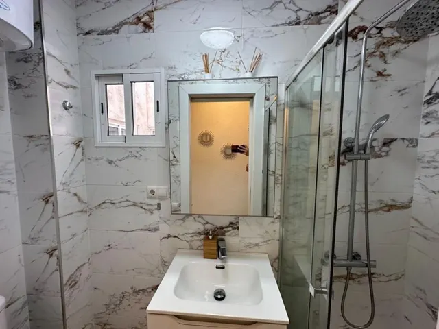 Apartamento 2 habitaciones 52m² en venta - Carolinas bajas — 12