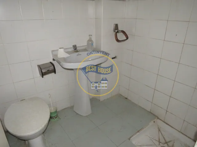 AMPLIO LOCAL EN ZONA COMERCIAL, ONTINYENT — 9