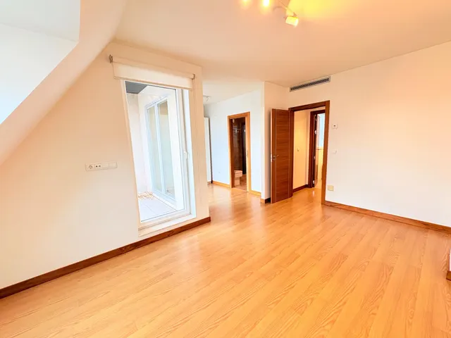 DUPLEX DE LUJO CON TERRAZAS — 21