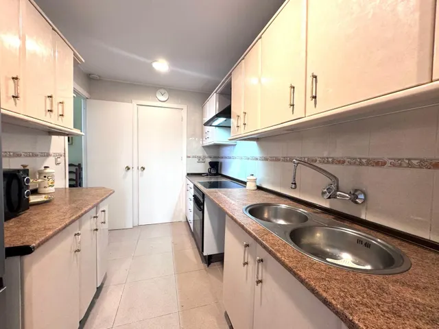 Se vende piso en av. duque de abrantes — 40
