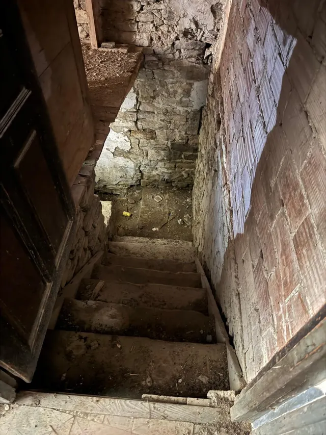 Casa tradicional de piedra para rehabilitar en lerés — 28
