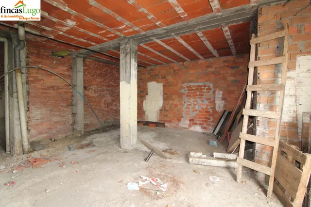 LOCAL COMERCIAL AL LADO DEL CENTRO MÉDICO DE FINGOI — 5